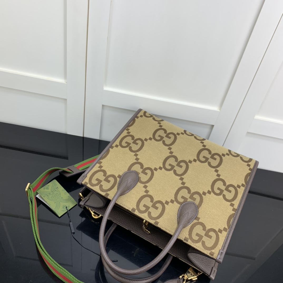 Gucci Shopping Bags